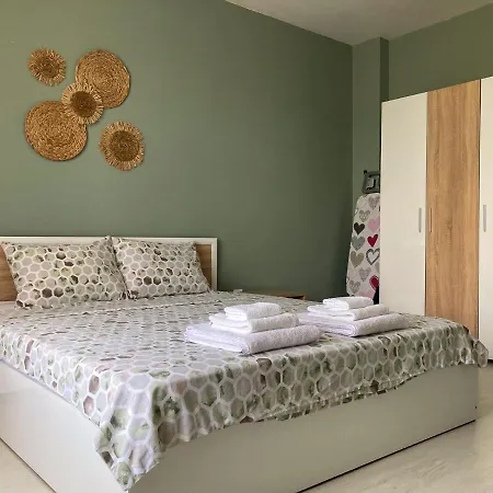 уютен кът Lejlighed Burgas City